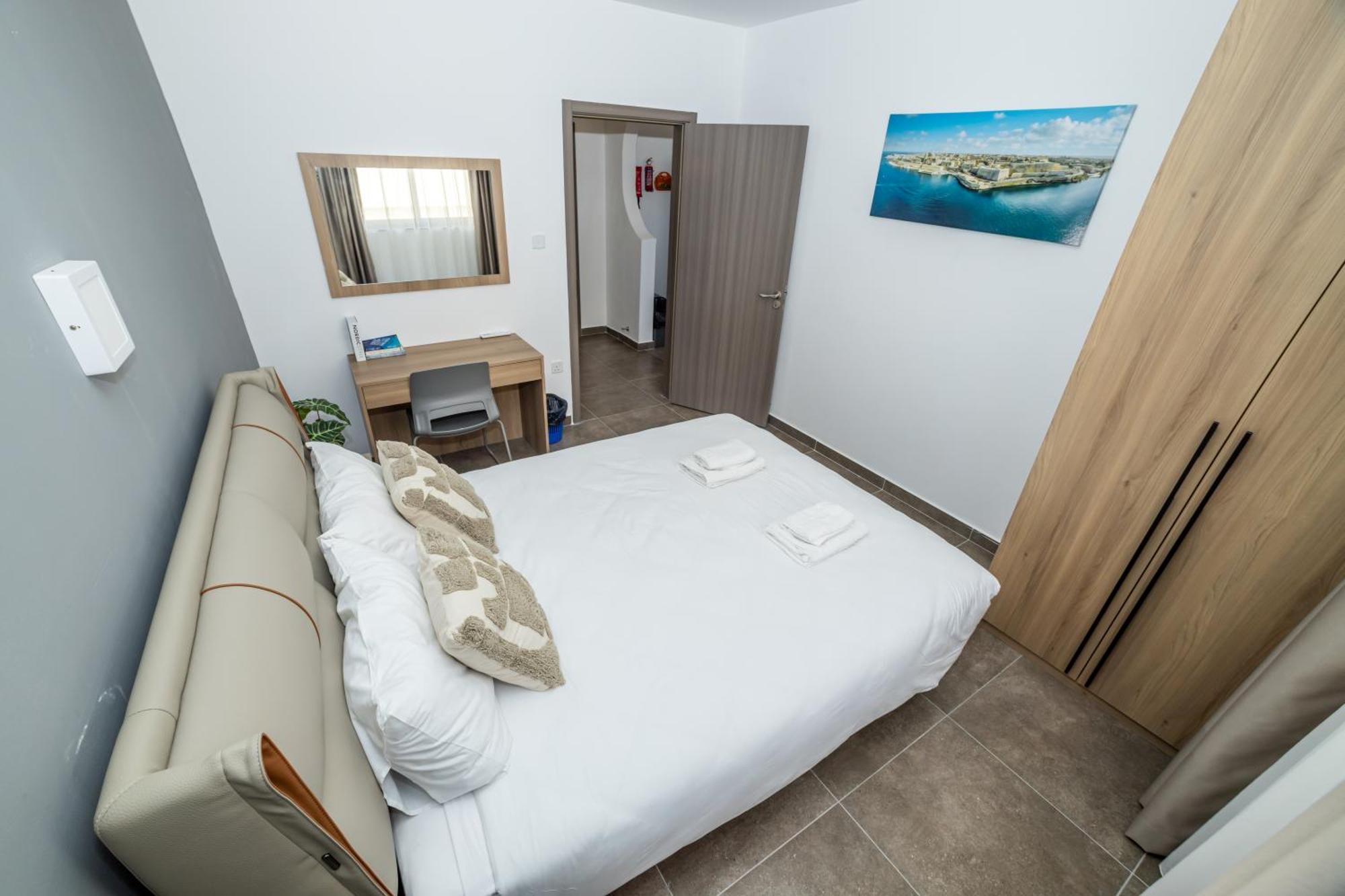 Charming Corner Apartment With Country View 2Br St. Paul's Bay Exterior photo